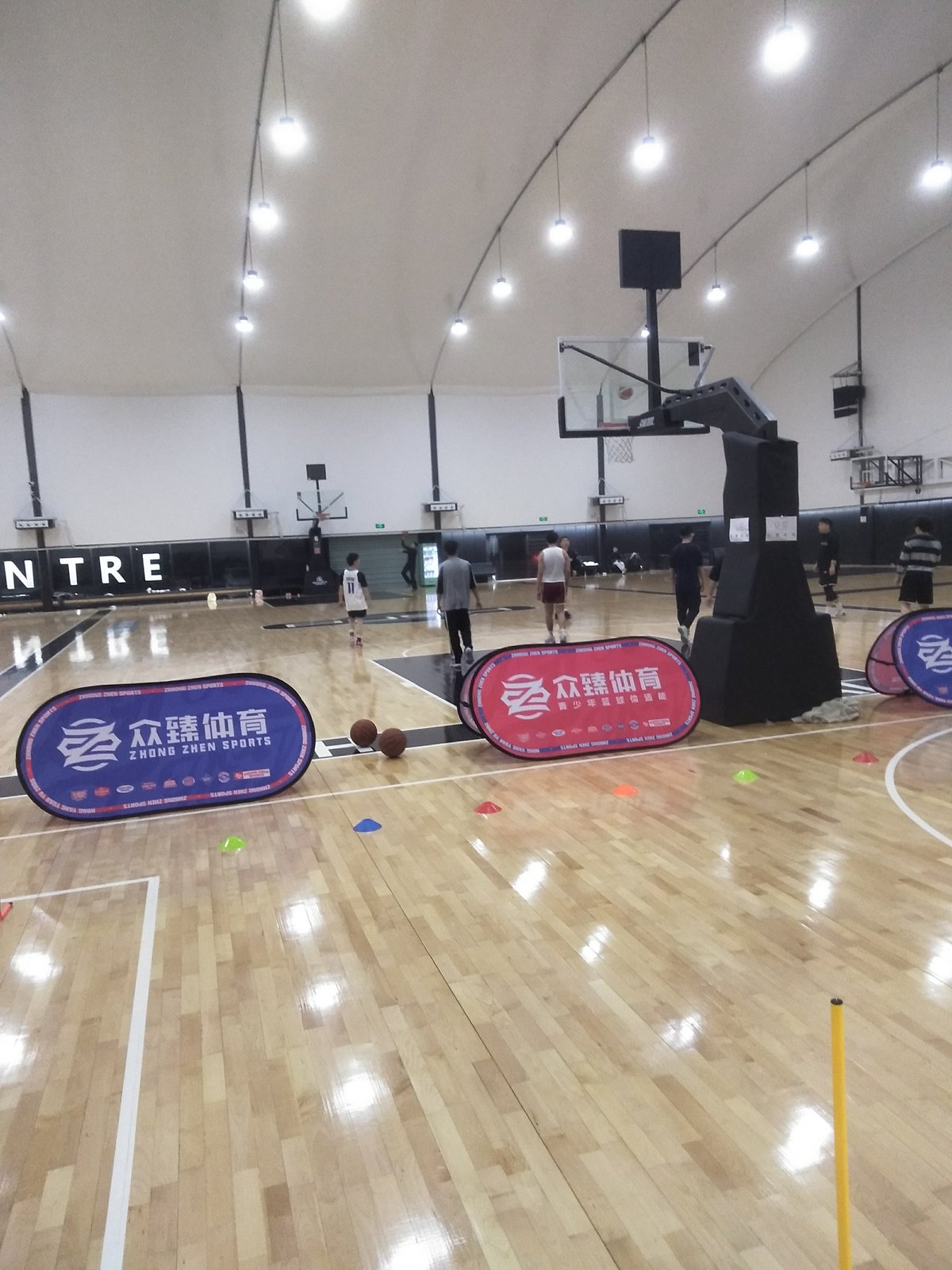 为什么我的篮球罚球总是不进?_1
